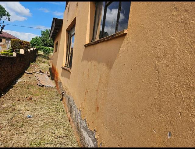 5 BEDROOM HOUSE FOR SALE IN SIBASA